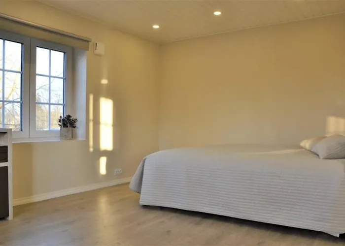 Jakobson House * 拉普拉